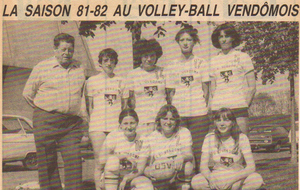 Equipe Féminine saison 1981-1982 avec Claire-Isabelle-Marie France-Anne-Maryse-Annique-Sylvie (M Joly)